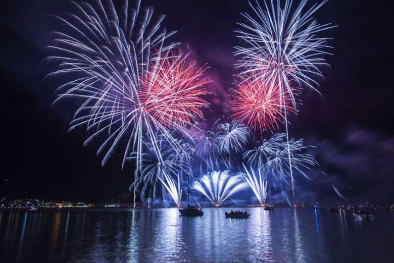 Feuerwerk am Tegeler See
